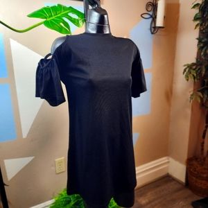 Cut out shoulder mini dress